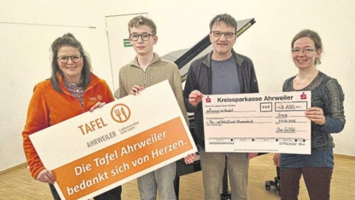 Chor conTakt spendet Konzerterlöse an Tafel und Schwanenteich
